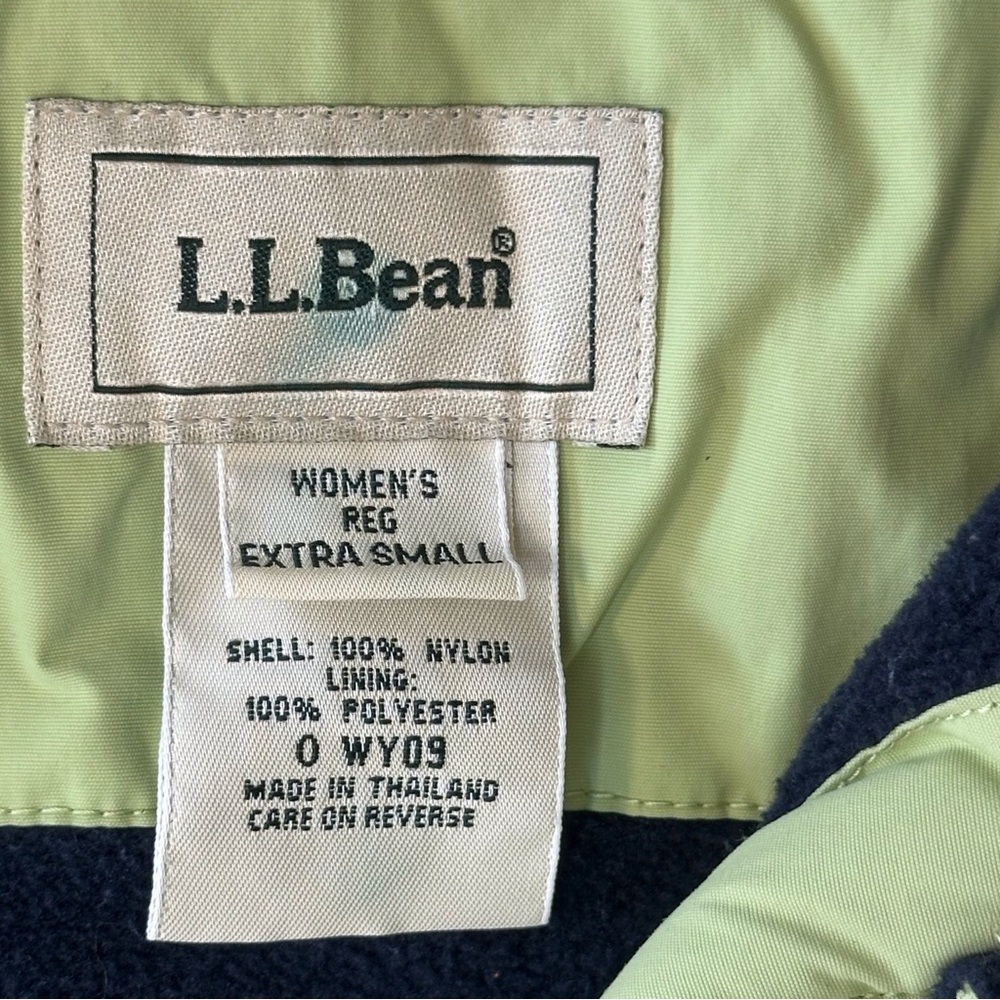 LL Bean fleece lined full zip winter vest women’s XS green &‎ navy - Picture 7 of 12